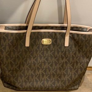 Large Michael Kors tote